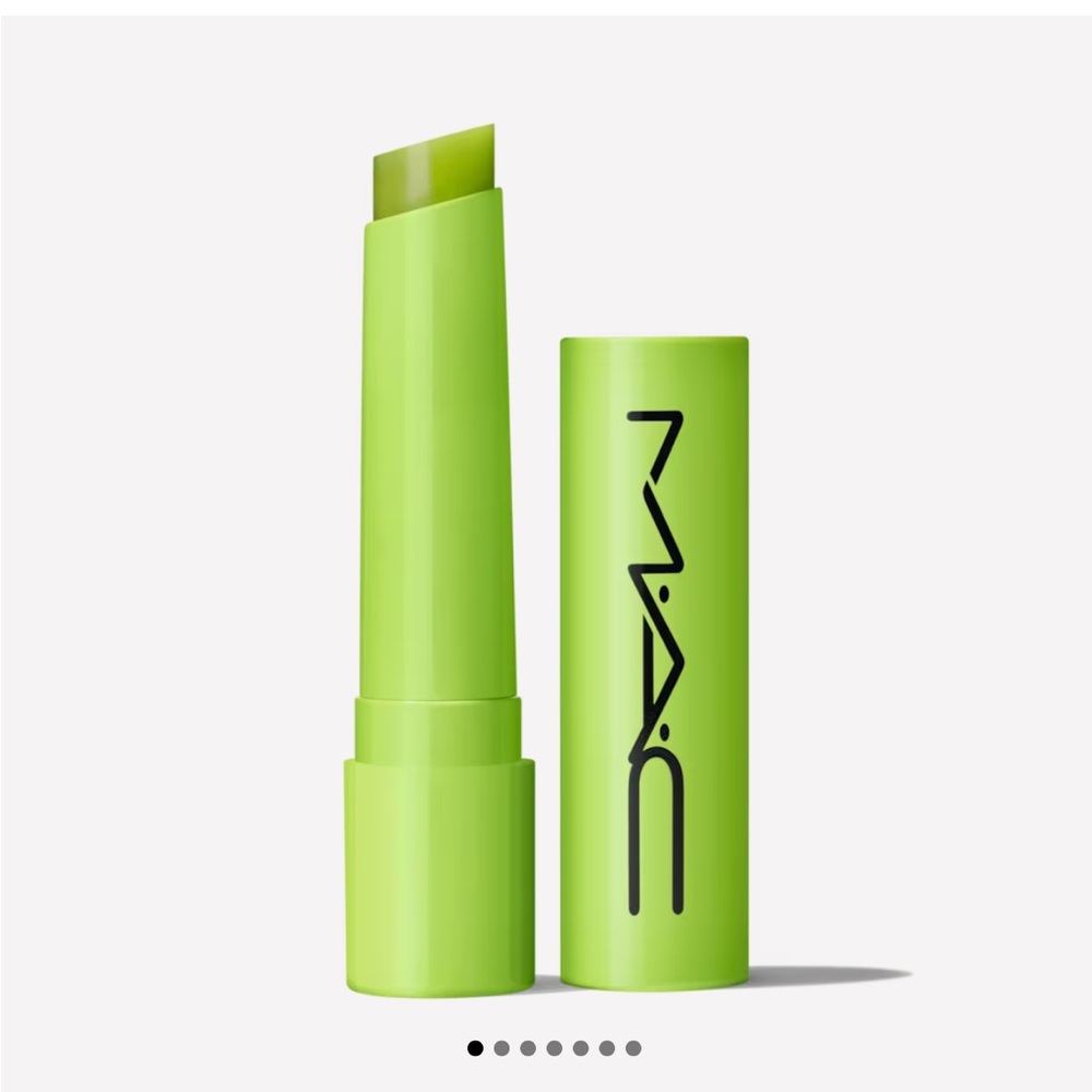 💚💛🔥M.A.C. SQUIRT PLUMPING GLOSS STICK | LIME GREEN  ✨BRAND NEW✨